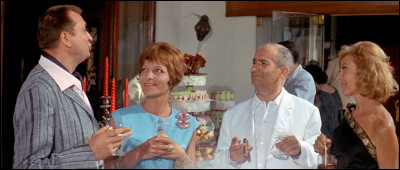 Dans ''Le Gendarme de Saint-Tropez'' quelle actrice interprète Mme Émilie Lareine-Leroy ?