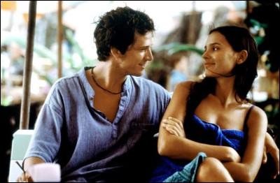 Avec quel acteur américain partage-t-il l'affiche du film ''La Plage'' ?