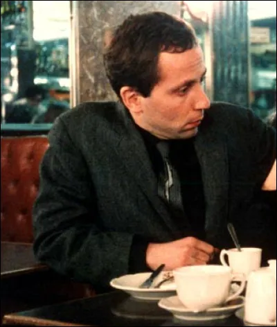 Comment s'appelle ce film romantique avec Luchini ?