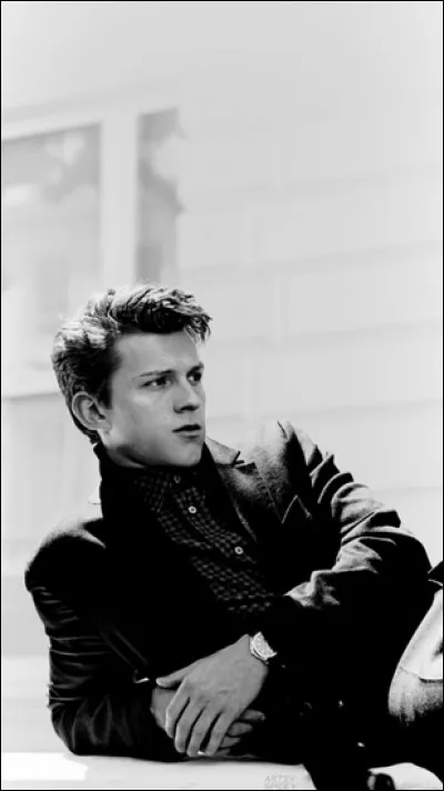 Quelle est la nationalit&eacute; de Tom Holland ?