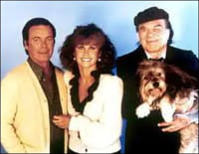 Séries télé : Dans la série "Pour l'amour du risque", comment s'appelle le majordome de Jonathan et Jennifer Hart ?