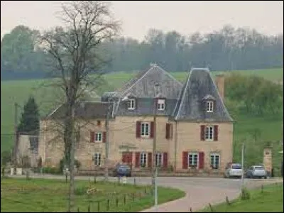 Nous partons à présent à la découverte du château de Lametz. Petit village de 73 habitants, dans l'arrondissement de Vouziers, il se situe dans le département ...
