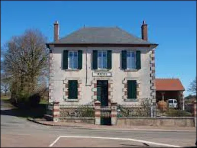 Petit village Bourbonnais de 89 habitants, Saint-Caprais se situe en région ...