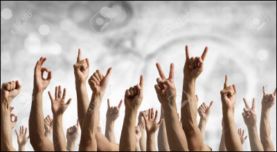 Quel groupe français a chanté la chanson "On écrit sur les murs" ?