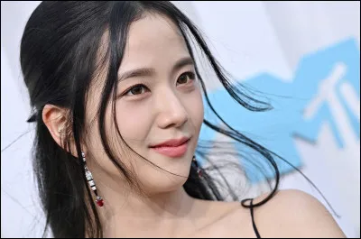 Jisoo a chanté "All Eyes on...