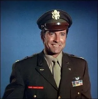 Qui incarnait Steve Trevor ?