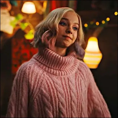 Quel est le nom de famille d'Enid ?