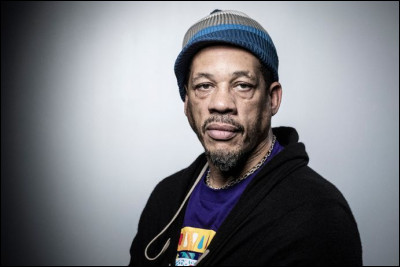 Quel label a-t-il créé en 1998 ?