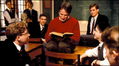 Quelle locution latine est le mantra du professeur du film ''Le Cercle des poètes disparus'' ?