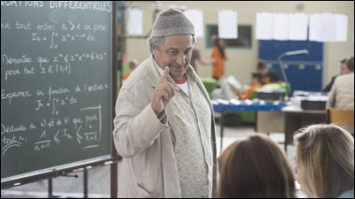 Quelle matière enseigne le professeur incarné par Christian Clavier, dans le film ''Les Profs'' ?