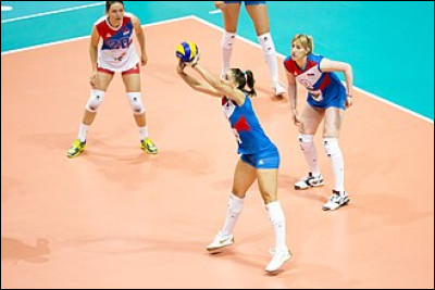 Quel nom porte le poste qui ne peut ni attaquer, ni contrer  ?