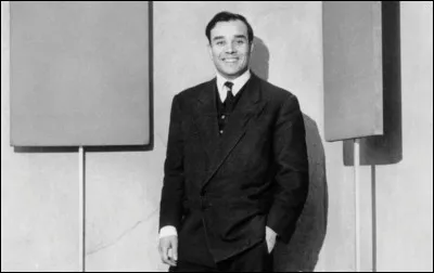 &Agrave; quelle couleur l'artiste Yves Klein a-t-il donn&eacute; son nom ?