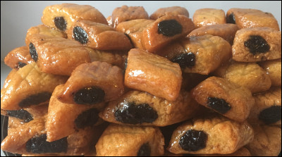 À quoi sont fourrés les "makrouts" ?