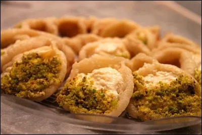 Comment appelle-t-on cette p&acirc;tisserie orientale ?