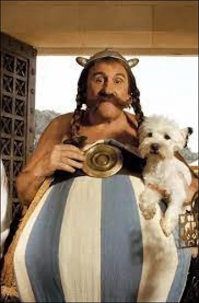 Dans quel film de la saga "Astérix", Obélix n'est-il pas incarné par Gérard Depardieu ?