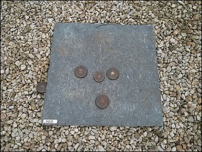 Quel héros de l'uvre de François Rabelais joue au palet ?