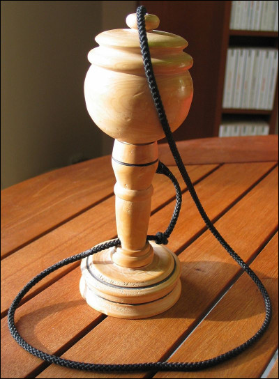 Quel roi de France lança la mode du bilboquet ?