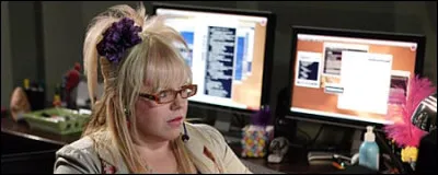 Dans quelle s&eacute;rie t&eacute;l&eacute;vis&eacute;e P&eacute;n&eacute;lope Garcia est-elle une pro de l'informatique ?