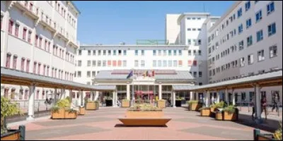 Quel est cet hôpital parisien fondé en 1969 ?