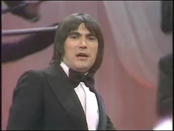 Avec quelle chanteuse a-t-il collabor&eacute; sur la chanson ��Chez moi ��&nbsp; ?