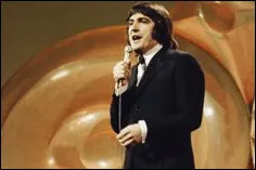 Comment s'appelle la chanson qu'il a pr&eacute;sent&eacute;e &agrave; l'Eurovision, en 1971 ?