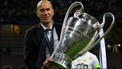 Combien de "Ligue des champions" Zinedine Zidane a-t-il remport&eacute;es en tant qu'entra&icirc;neur du Real Madrid ?