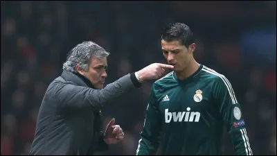 Qui a entra&icirc;n&eacute; le Real Madrid de 2010 &agrave; 2013 ?