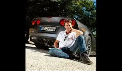 Quelle discipline automobile l'animateur de télévision Vincent Perrot pratique-t-il ?