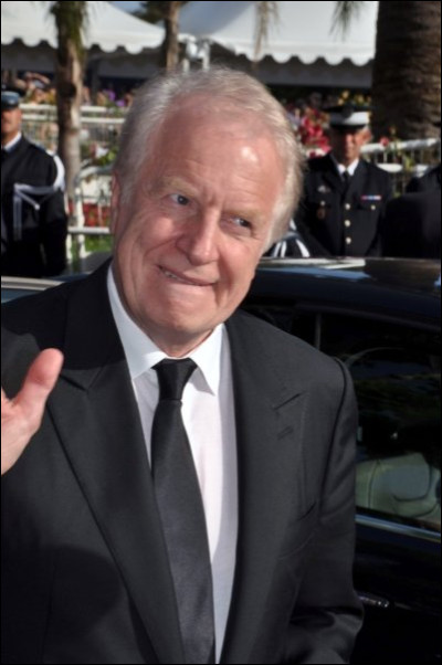 Pour quelle pièce de théâtre remporte-t-il un Molière en 2015 ?