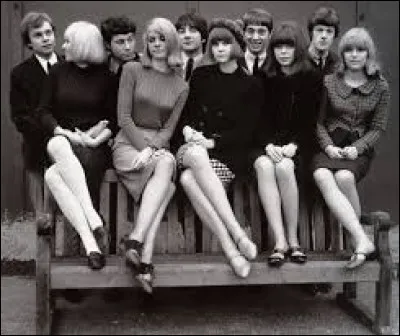 Pourrais-tu porter pendant un mois, les vêtements des années 60 ?