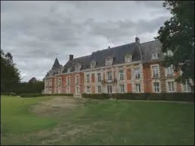 Je vous propose de partir dans les Hauts-de-France à la découverte du château d'Humières, à Monchy-Humières. Village de l'aire d'attraction Compiégnoise, il se situe dans le département ...