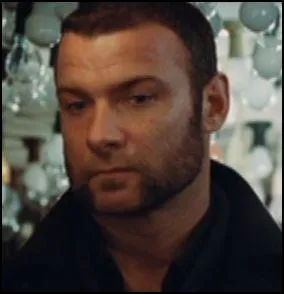 Qui interprte ce personnage ?