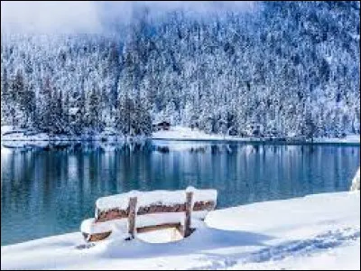 Dans la série "Urgences", Mark Greene meurt d'une tumeur aux poumons !