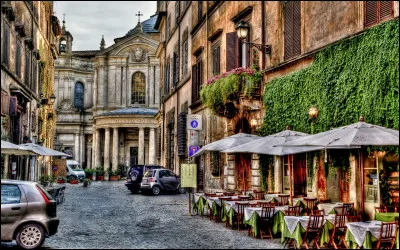 Quel est le surnom de Rome ?