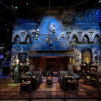 Que faut-il faire pour entrer dans la salle commune de Serdaigle ?