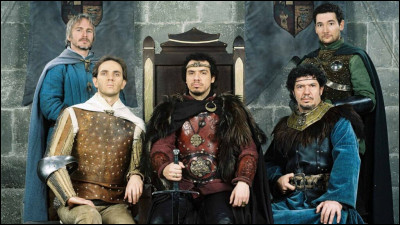 Dans la série ''Kaamelott'', de quelle ville vient le chevalier Karadoc ?