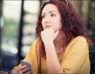 Quel nom donne-t-on à une femme qui va d'un homme ou d'une femme à l'autre sans pouvoir se fixer ?