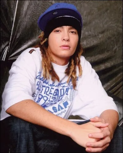 Tu as plus un caractère :