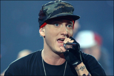 Quel est le nom de la femme d'Eminem ?