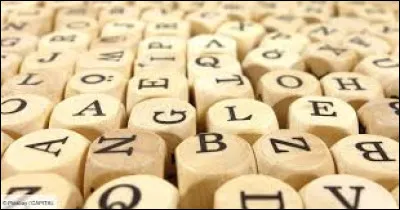 Complète l'expression : ''avoir les nerfs ...''.