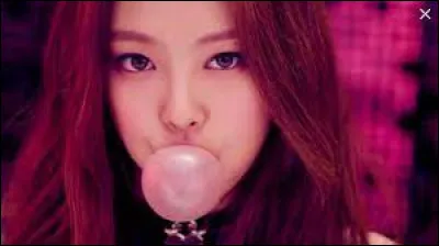 Combien de solos a fait Jennie ?
