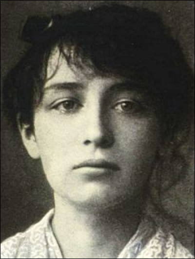 Avec qui la sculptrice Camille Claudel a-t-elle entretenu une liaison passionnée ?