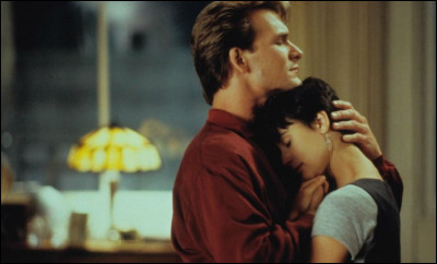 Dans quel film Demi Moore danse-t-elle un slow avec le fantôme de son petit-ami ?