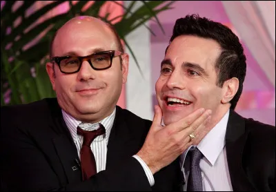 De laquelle des quatre copines, Anthony Marentino est-il le meilleur ami ?