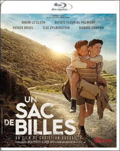 "Un Sac de billes" est un film tiré d'un roman de Joseph Joffo.