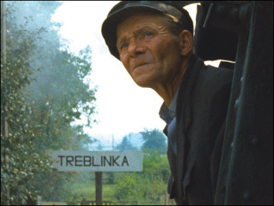 Quelle est la dur&eacute;e du documentaire ''Shoah'' r&eacute;alis&eacute; par Claude Lanzmann en 1985 ?