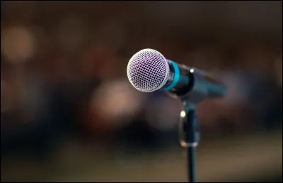 Complétez ces paroles : "Le lundi au soleil
C'est une chose qu'on n'aura...".