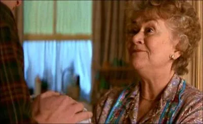 A quel chien Nanny donne-t-elle son nom dans 'Les 101 Dalmatiens' de Stephen Herek ?