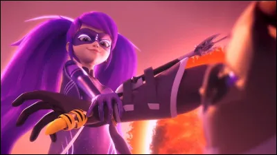 Quel Miraculous Monarque invoque-t-il en dernier recours ?