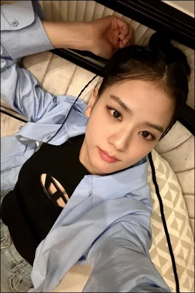 Quel est le pseudo sur Instagram de Jisoo ?